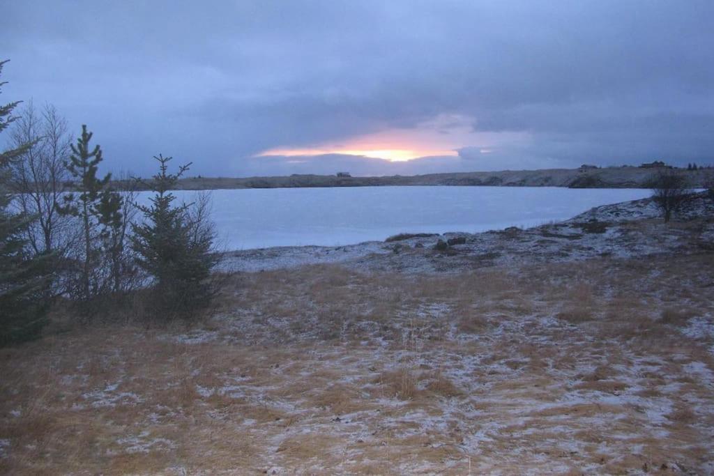 Lakeview Cabin Near Kirkjubaejarklaustur Exterior photo